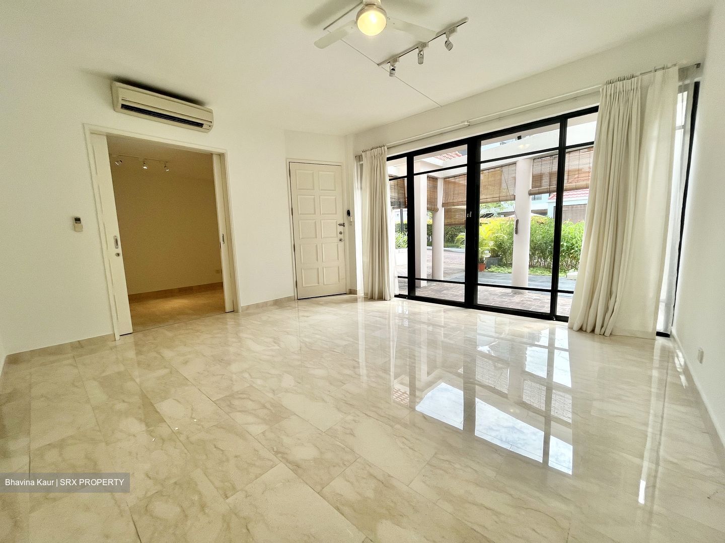 Lloyd Road (D9), Condominium #406303971